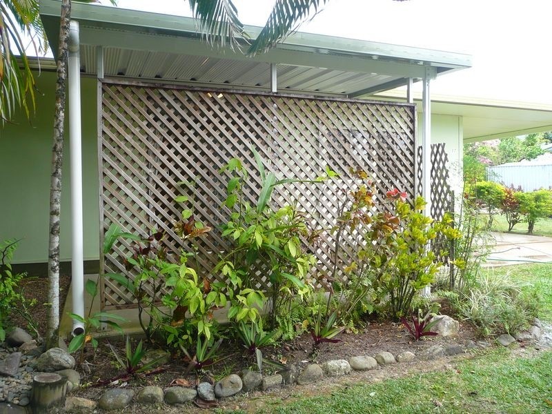 17 Solager Street, Manoora QLD 4870