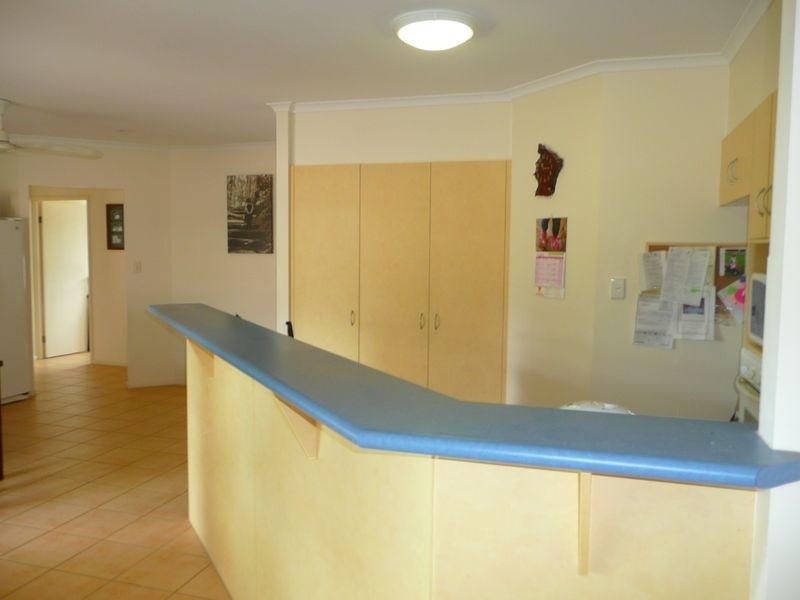 12 Village Terrace, Redlynch QLD 4870