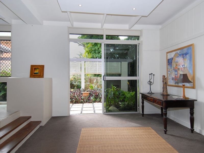 48 Ponticello Street, Whitfield QLD 4870