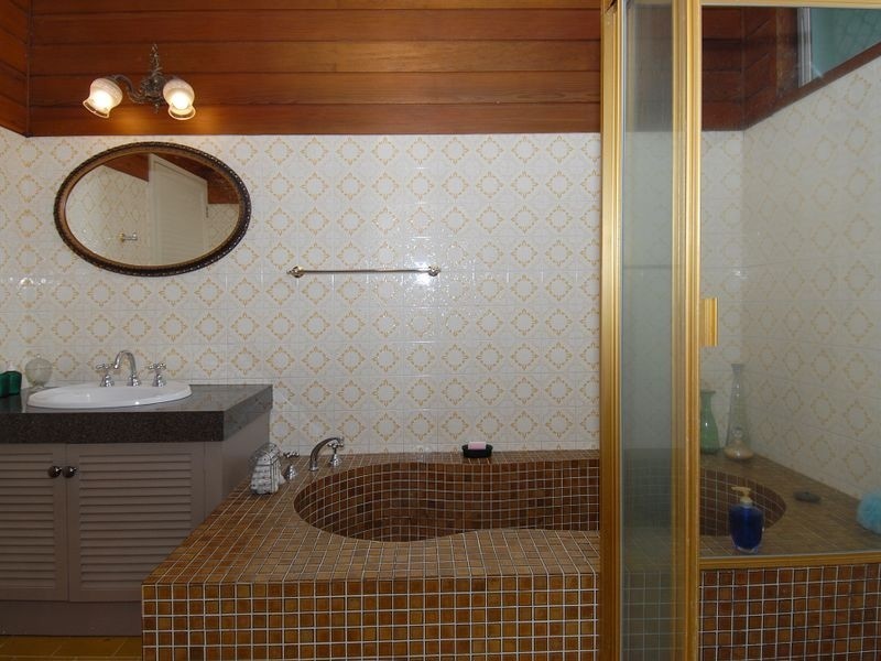 48 Ponticello Street, Whitfield QLD 4870