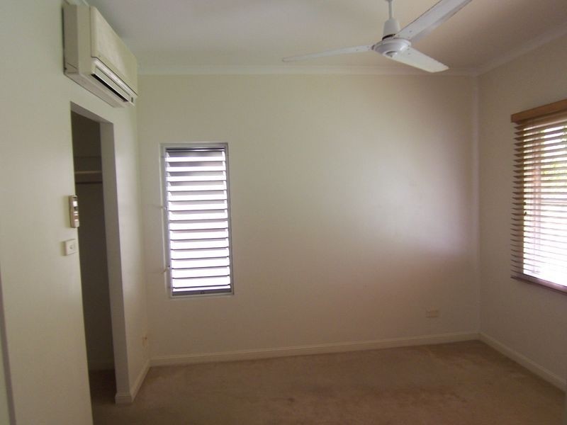 8/193 Mayers Street, Manoora QLD 4870