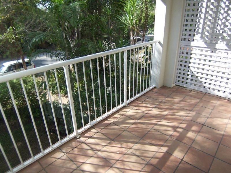 8/193 Mayers Street, Manoora QLD 4870