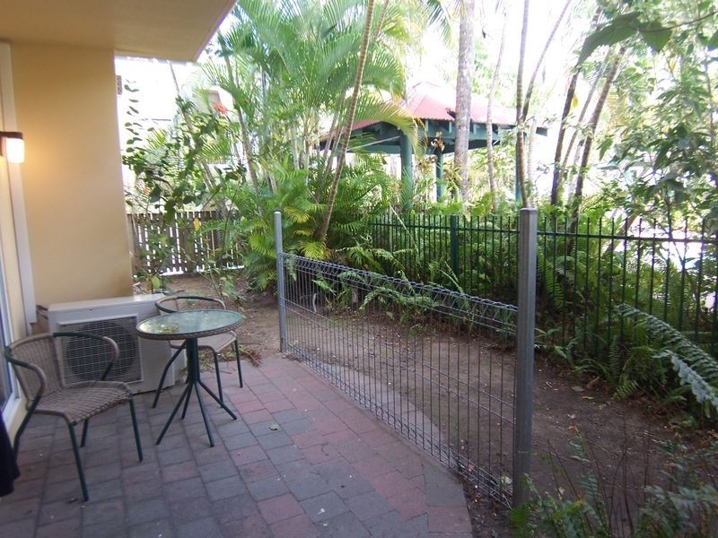 203/191 McLeod Street, Cairns North QLD 4870