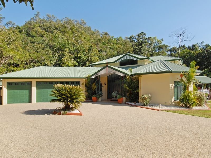 8 Kurrajong Street, Earlville QLD 4870