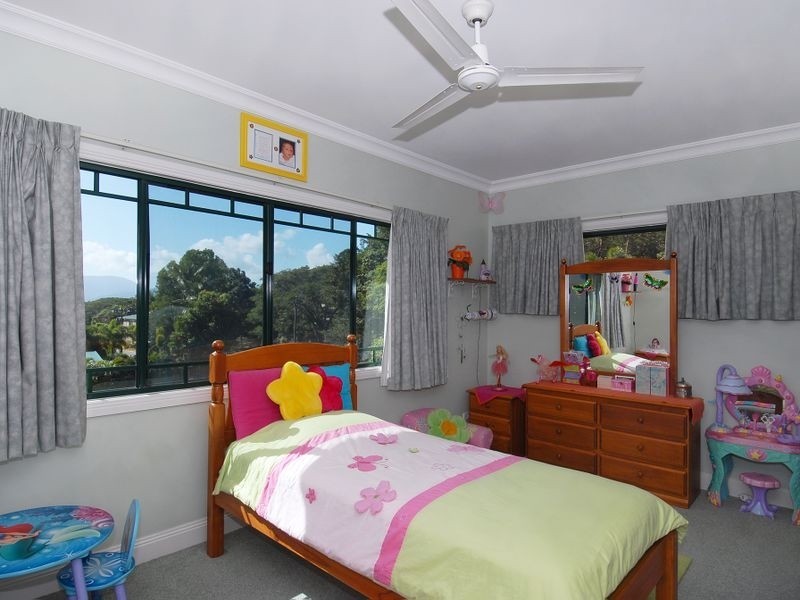 8 Kurrajong Street, Earlville QLD 4870