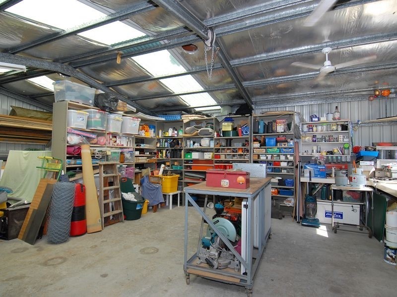 8 Kurrajong Street, Earlville QLD 4870