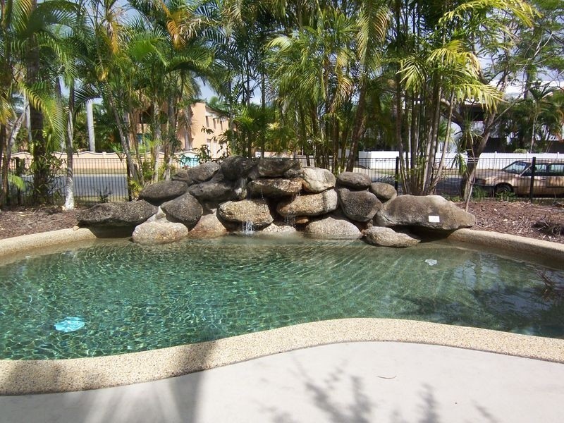 15/26 Springfield Crescent, Manoora QLD 4870