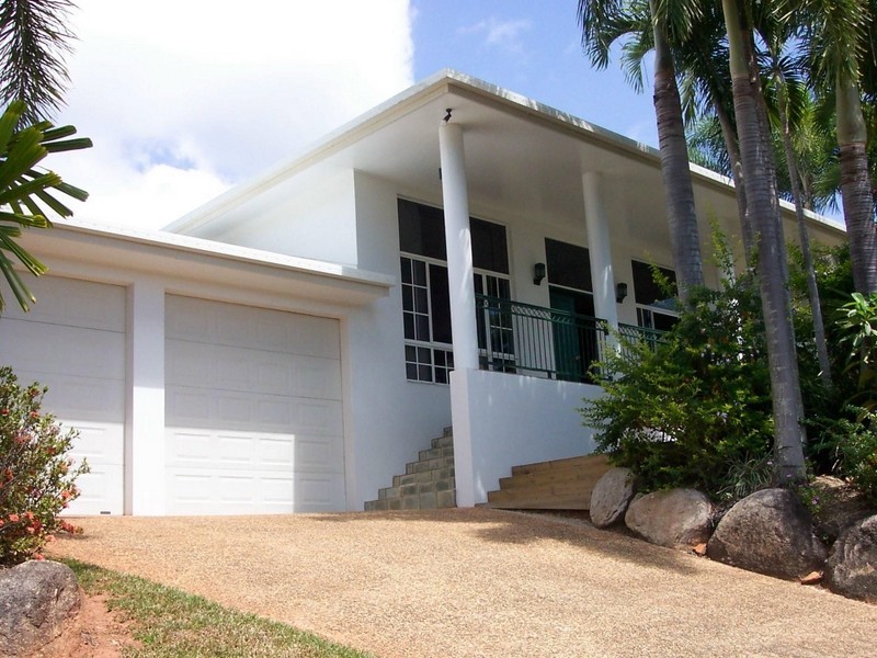 3 Torazzi Place – City View Estate, Mooroobool QLD 4870