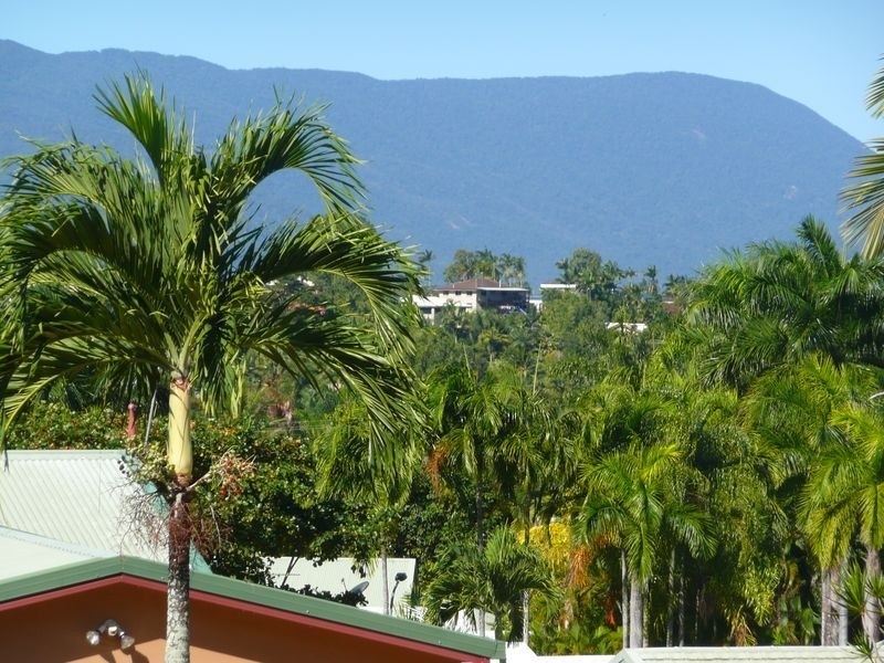 3 Torazzi Place – City View Estate, Mooroobool QLD 4870