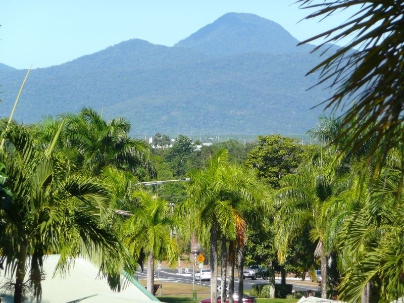 3 Torazzi Place – City View Estate, Mooroobool QLD 4870