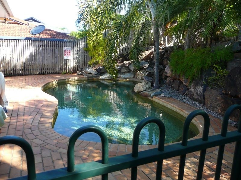 3 Torazzi Place – City View Estate, Mooroobool QLD 4870