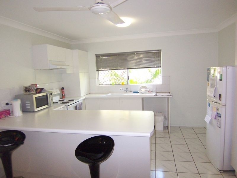12/13-15 Behan Street, Manunda QLD 4870