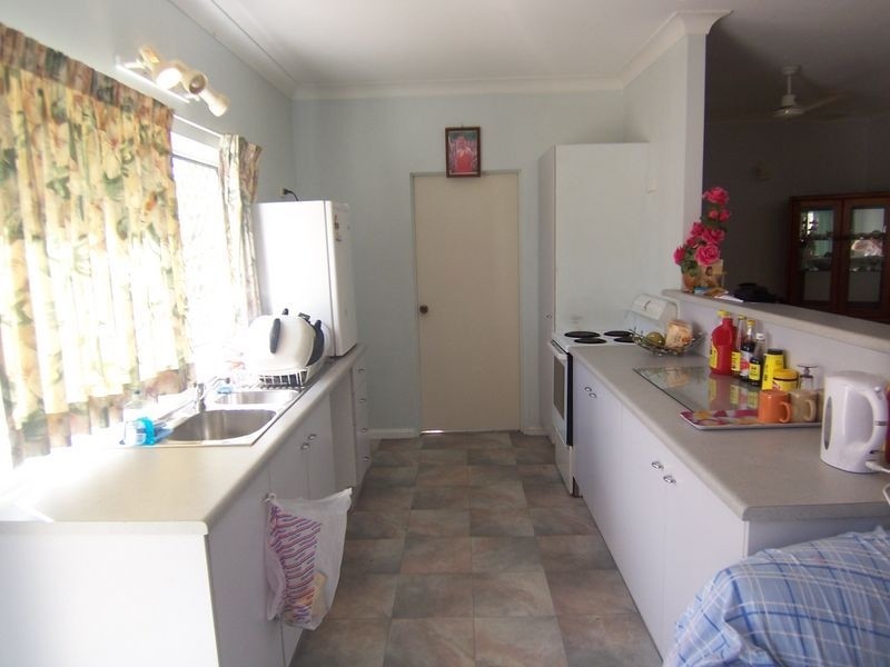 8/24-26 Springfield Crescent, Manoora QLD 4870