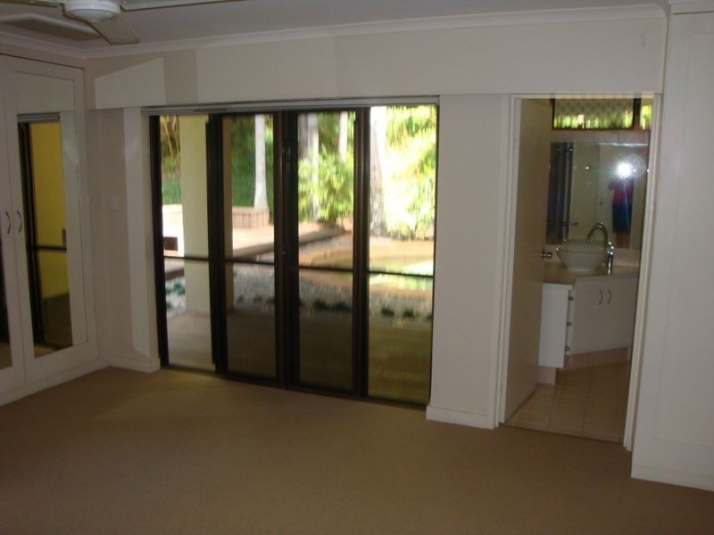 7 Pine Tree Close, Bayview Heights QLD 4868