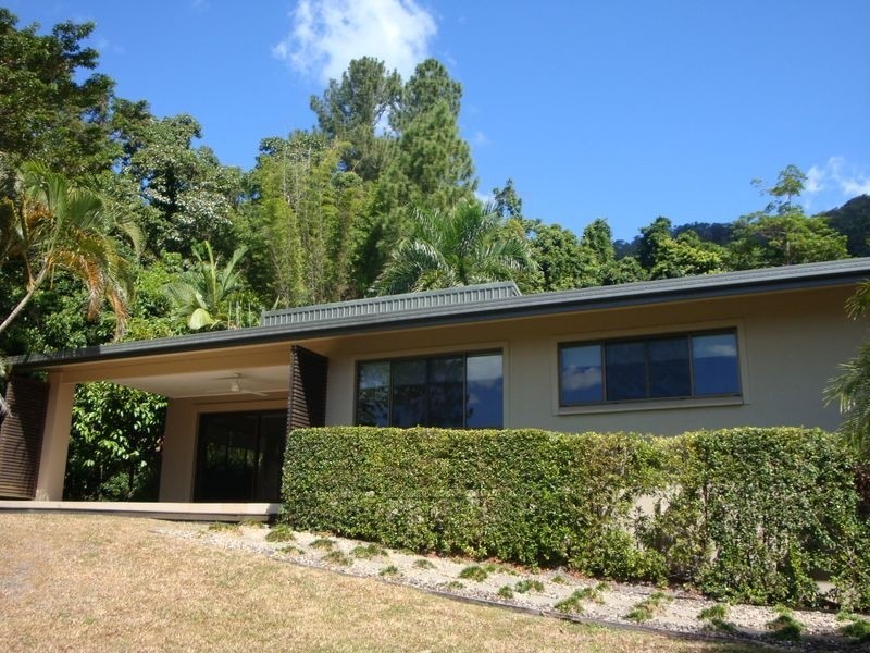 7 Pine Tree Close, Bayview Heights QLD 4868