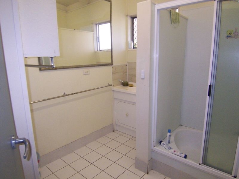 120 Mccormack Street, Manunda QLD 4870