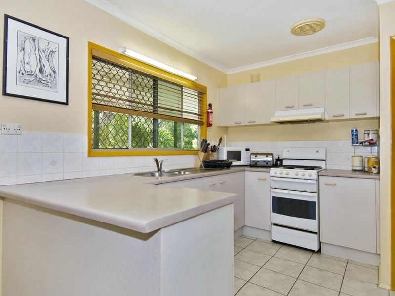 11 Turquoise Close, Bayview Heights QLD 4868
