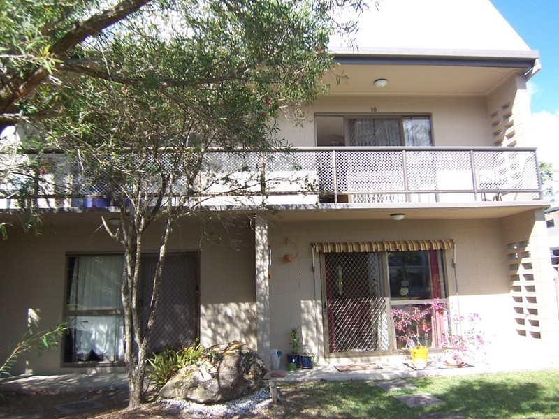 5/2 McPherson Close, Edge Hill QLD 4870