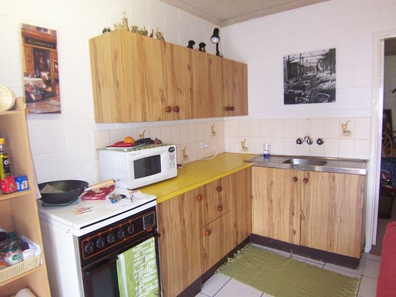 5/2 McPherson Close, Edge Hill QLD 4870