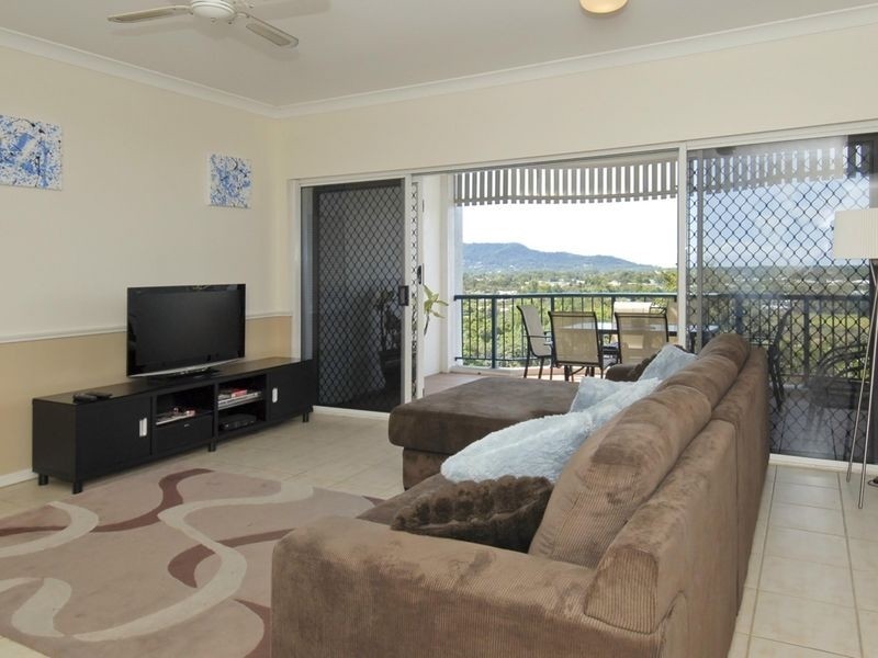18/8 Munro Terrace, Mooroobool QLD 4870
