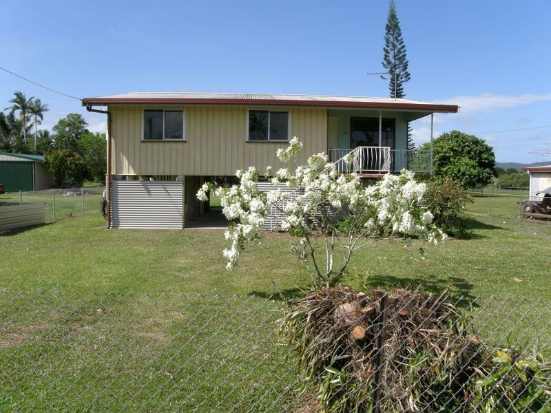 3 Blackwood Street, Goondi Bend QLD 4860