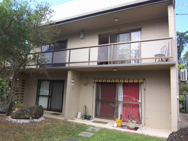 10/2 McPherson Close, Edge Hill QLD 4870