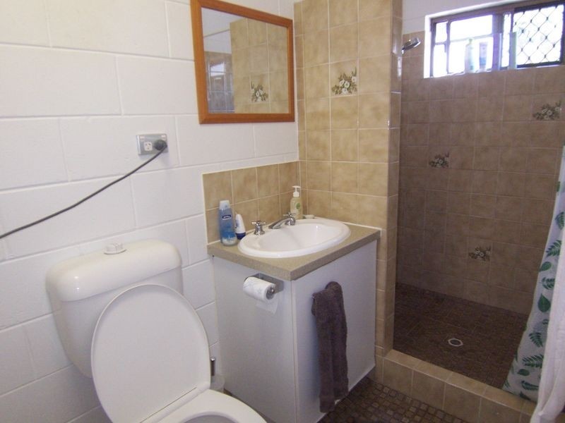 10/2 McPherson Close, Edge Hill QLD 4870