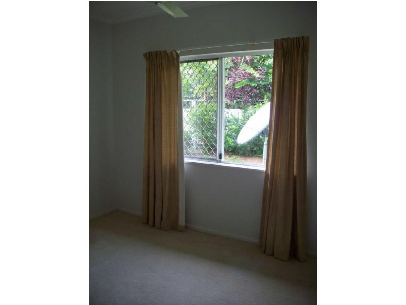 24 Lily Court, South Boulavade, Kewarra Beach QLD 4879