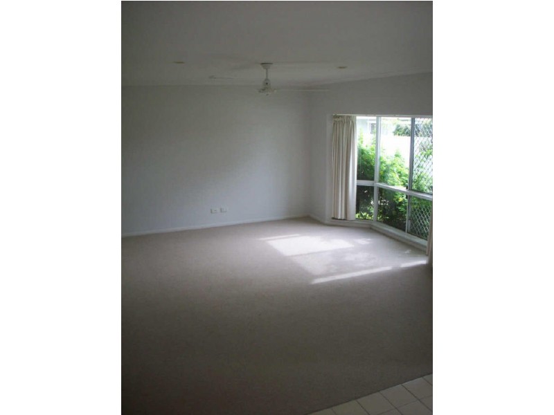 24 Lily Court, South Boulavade, Kewarra Beach QLD 4879