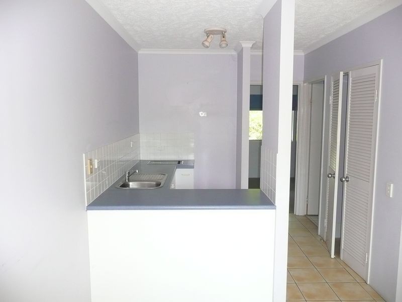 9/129 Oleander Street, Holloways Beach QLD 4878