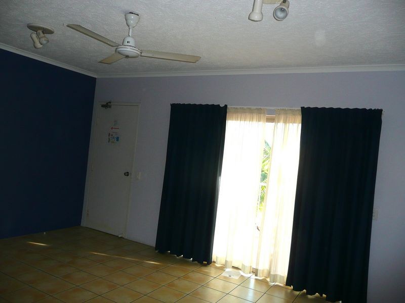 9/129 Oleander Street, Holloways Beach QLD 4878