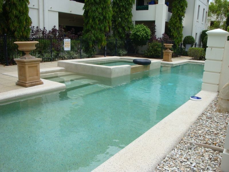 12A/310 Lake Street, Cairns QLD 4870