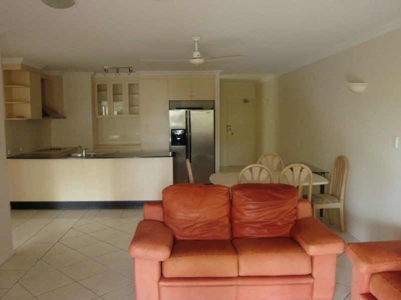 12A/310 Lake Street, Cairns QLD 4870