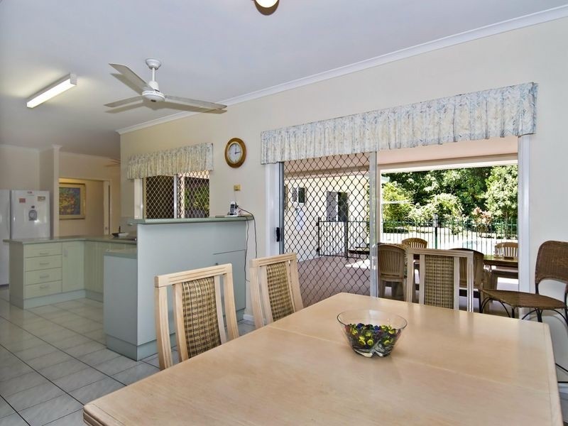 20 Mackey Close, Brinsmead QLD 4870