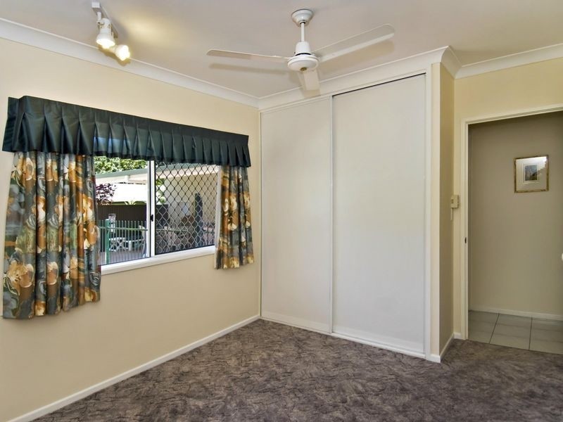 20 Mackey Close, Brinsmead QLD 4870