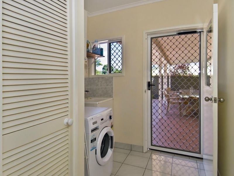 20 Mackey Close, Brinsmead QLD 4870