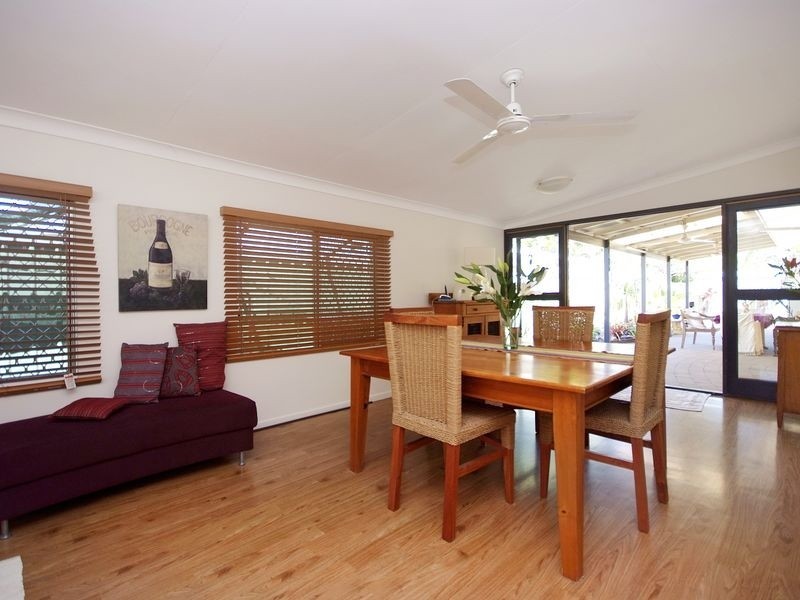 7 Torrance Avenue, Edge Hill QLD 4870
