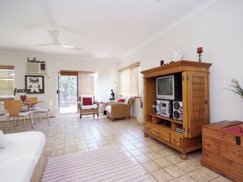 7 Torrance Avenue, Edge Hill QLD 4870