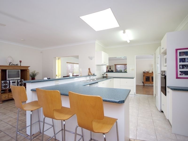 7 Torrance Avenue, Edge Hill QLD 4870