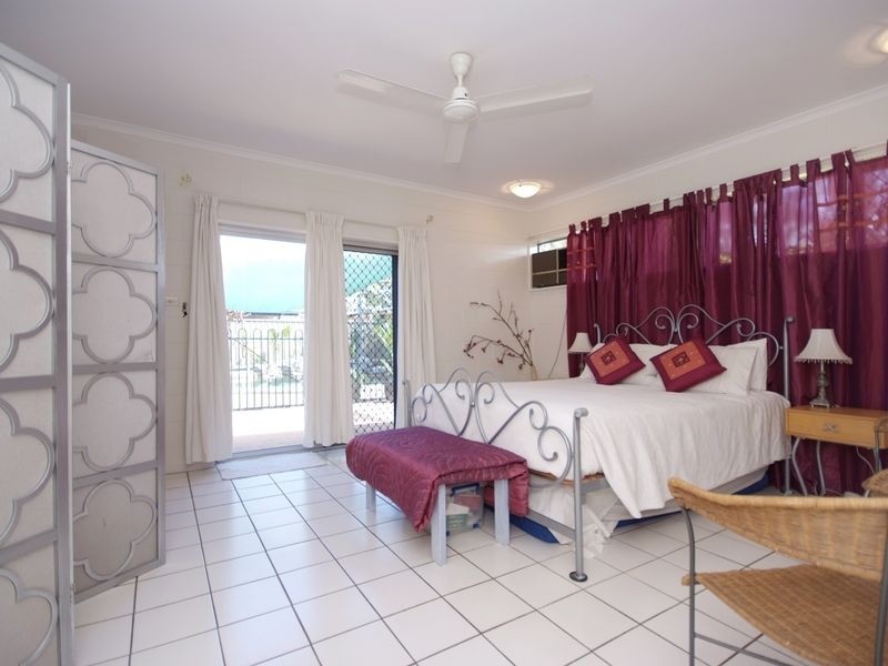 7 Torrance Avenue, Edge Hill QLD 4870