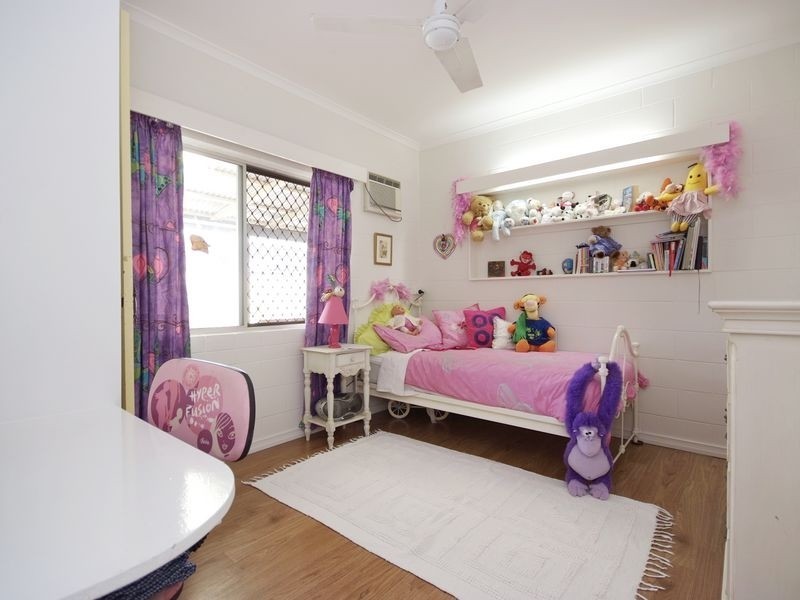 7 Torrance Avenue, Edge Hill QLD 4870