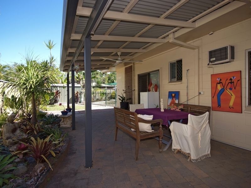 7 Torrance Avenue, Edge Hill QLD 4870