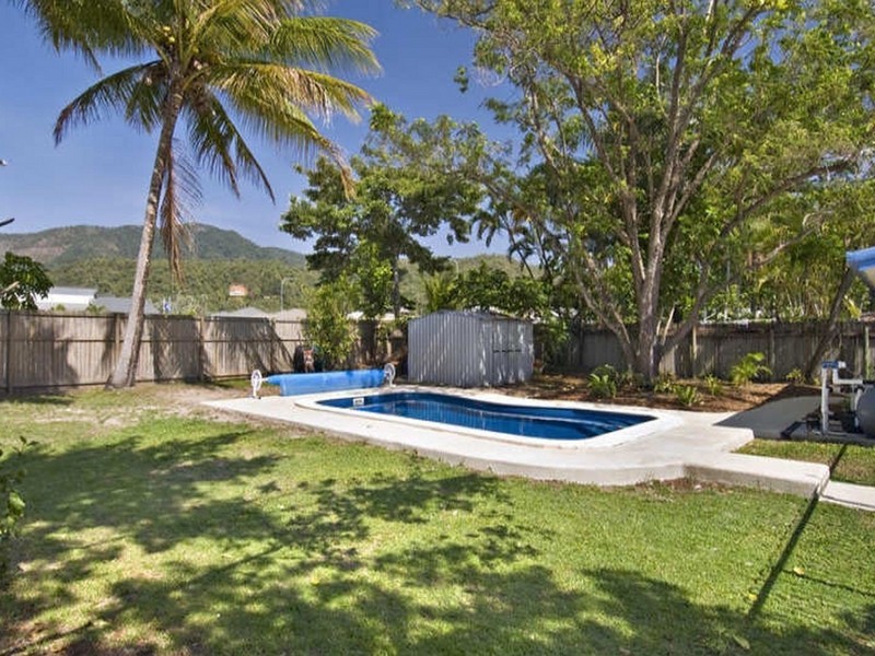 11 Kimberley Street, Trinity Park QLD 4879