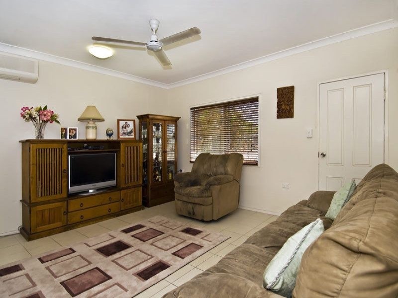 11 Kimberley Street, Trinity Park QLD 4879