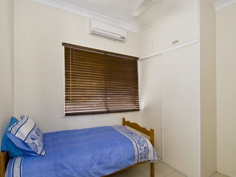 11 Kimberley Street, Trinity Park QLD 4879