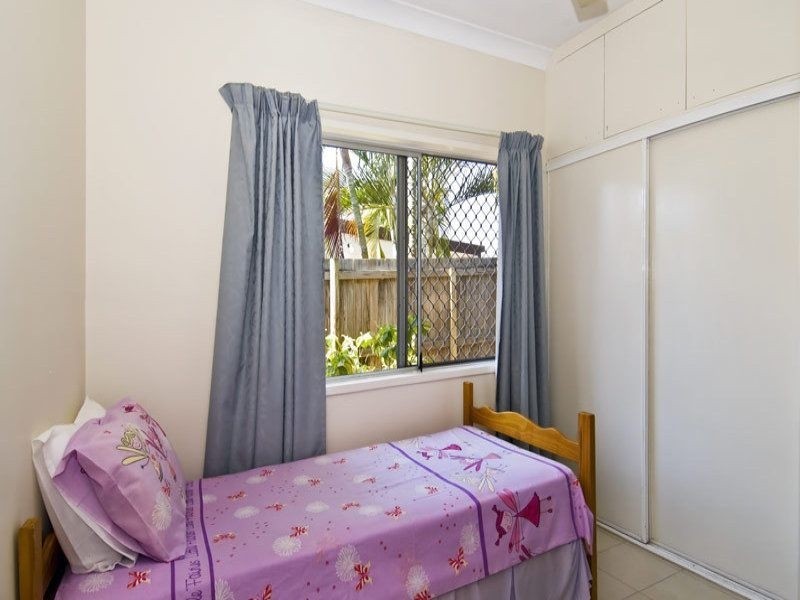 11 Kimberley Street, Trinity Park QLD 4879