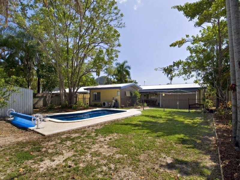 11 Kimberley Street, Trinity Park QLD 4879