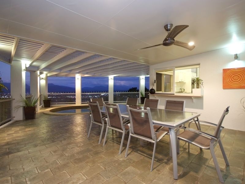 10 Coreega Close – City View Estate, Mooroobool QLD 4870