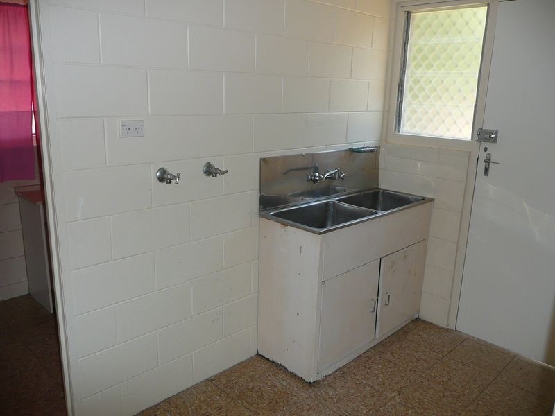 102 Collins Avenue, Edge Hill QLD 4870
