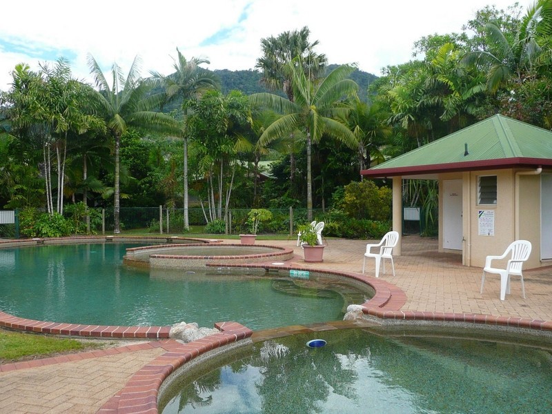 53/1 Mcgregor Street, Mooroobool QLD 4870